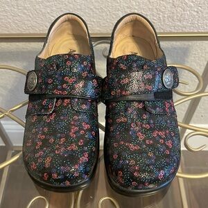 Algeria Black with pink floral design loafers size 38